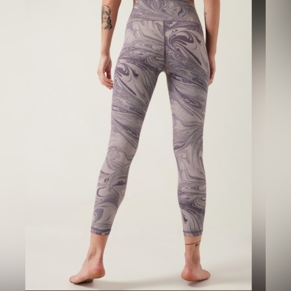 NWT Athleta Transcendent Swirl Patterned Leggings - Picture 2 of 7